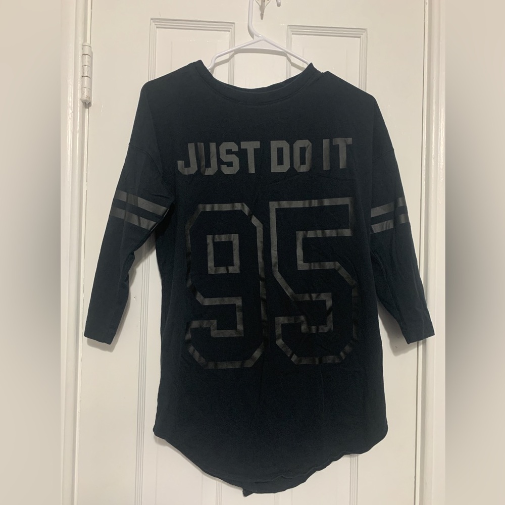 Nike Cotton Sport Jersey 3/4 Sleeve Dry Black on Black Just Do It Pullover Sz M